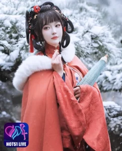 Read more about the article Lu Lu Haley (璐璐haley): Ngôi Sao Trung Quốc Xinh Đẹp Như Nàng Bạch Tuyết Trên Sàn Diễn HotLive Trực Tuyến. Chinese Star As Beautiful As Snow White