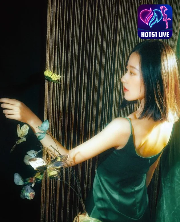Mo-Mo-hot51live