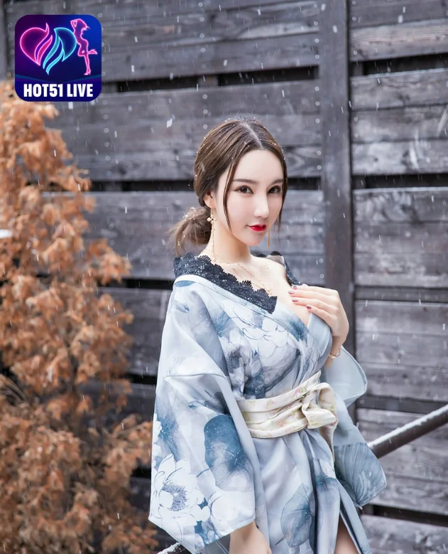 You are currently viewing Chân Dung Nữ Thần Zhou Yu Xi: Ngôi Sao Hoa Ngữ Rực Rỡ Trên Sân Khấu Hot51live. Zhou Yu Xi famous Hot51live star