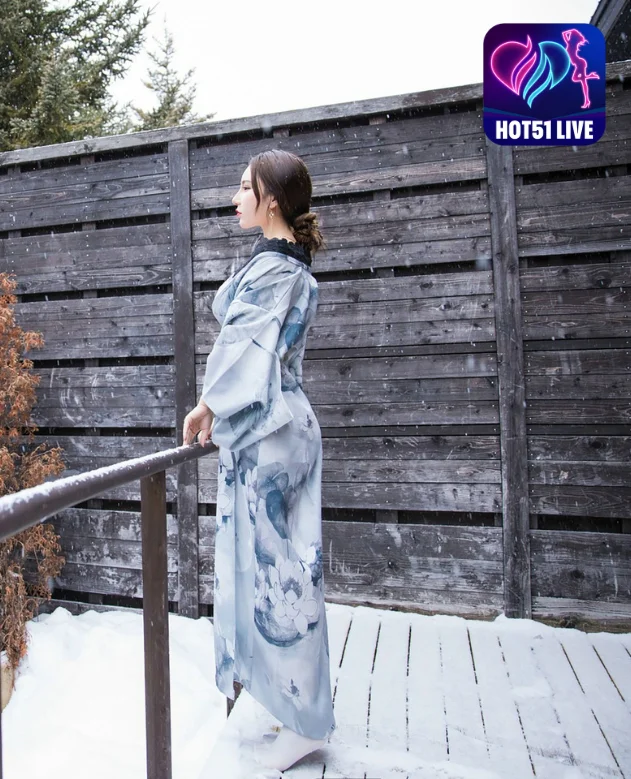 Zhou Yu Xi-Hot51live