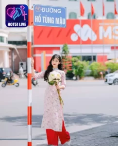 Read more about the article Gái Xinh Hot51Live: Hòa Mình Trong Sắc Màu Phố Phường Việt Nam. beautiful girls on the streets