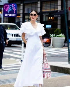 Read more about the article Bí Quyết Dưỡng Nhan của Hoa Hậu Hà Kiều Anh: Hành Trình Sắc Đẹp và Những Bí Mật Đằng Sau. Beautiful girl