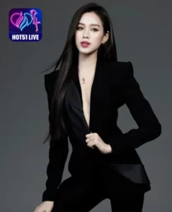 Read more about the article Hòa mình trong Vẻ Đẹp Hoàn Hảo của Hoa Hậu Đỗ Thị Hà: Hành Trình, Đẳng Cấp và Đam Mê. Beauty of Miss Do Thi Ha