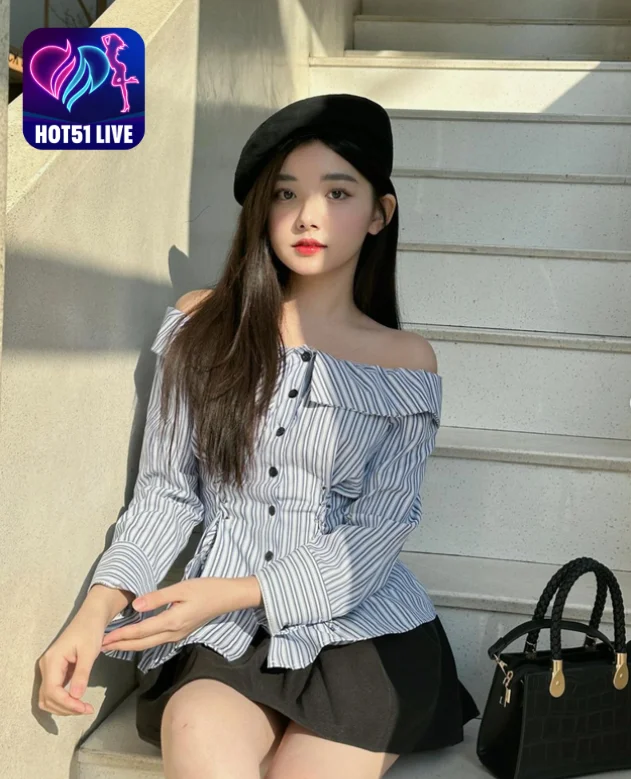 Read more about the article Bí Mật Của Quỳnh Trương TikToker: Hành Trình Với Cài Đặt HotLive và Tài Khoản HotLive Miễn Phí. Beautiful live shows