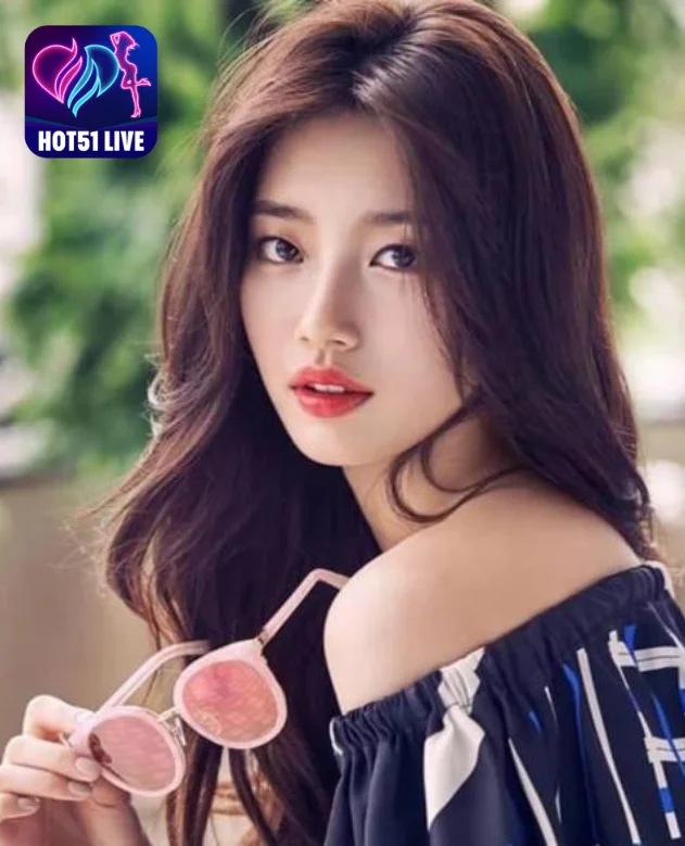 You are currently viewing Suzy – Biểu Tượng Đẹp Tình Đầu Quốc Dân: Nhan Sắc Chuẩn Mực của Vẻ Đẹp Hàn Quốc. Korean Beauty
