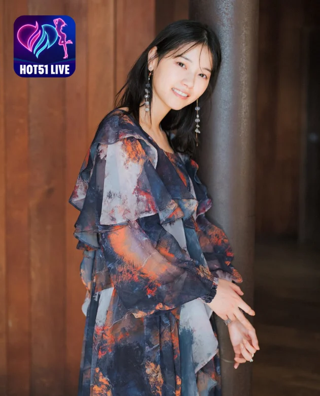 Nanase Nishino-Hot51live