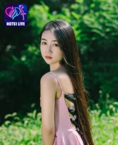 Read more about the article Ngôi sao Trung Quốc quyến rũ Yi Yu He Bao Dan trên Hot51live: Sự nổi bật của một hotlive one. The live show beautiful girl