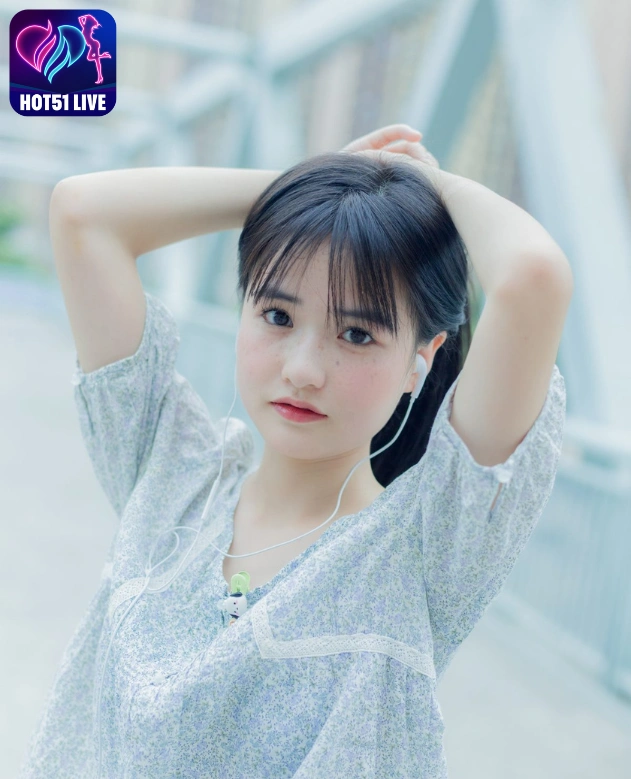 Xiao Yi-Hot51