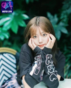 Read more about the article Xiao Mei Star: Khám Phá Sức Hút của Hot Live Phiên Bản Mới Nhất trên Ứng Dụng Giải Trí Hot51 Beautiful Girl